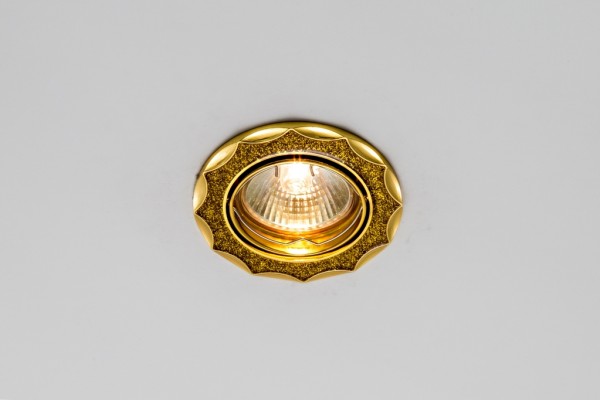 Фото Светильник cast 66 shinne mr16 золото, поворотный