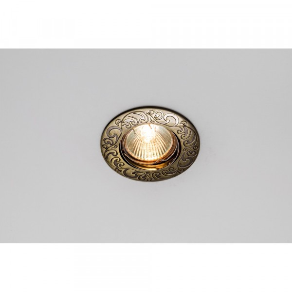 Фото Точечный светильник maxlight cast 65 green antique brass