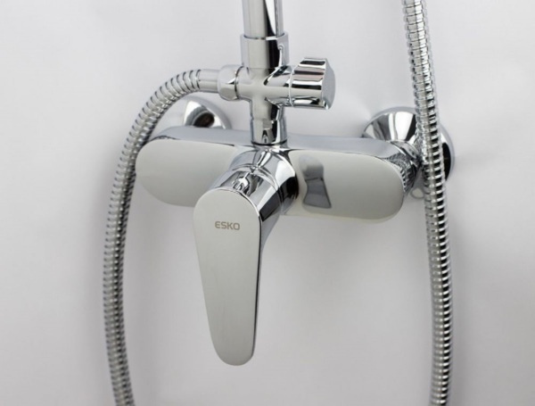 Фото Душевая стойка esko душевая система со смесителем для душа st1200