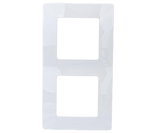Фото Рамка (белая, двухместная) legrand etika 672502