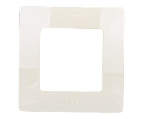 Фото Рамка (слоновая кость, одноместная) legrand etika 672511