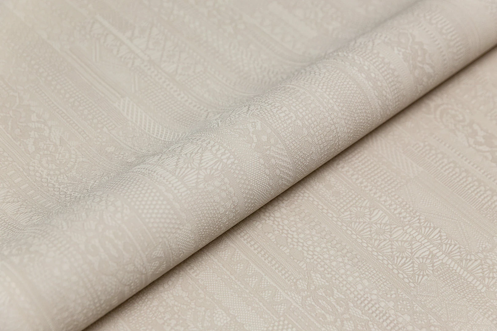 Изображение товара Обои виниловые Kerama Marazzi Ажур база универсальная 10 м бежевые