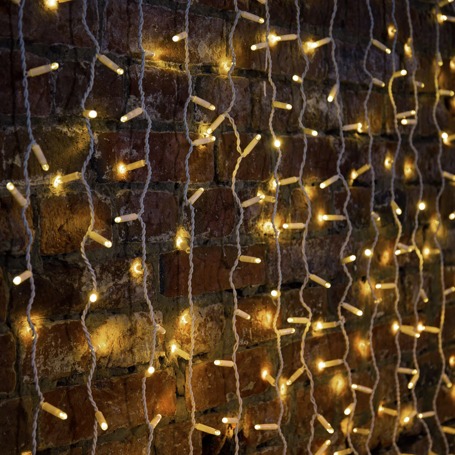 Изображение товара Гирлянда светодиодная Занавес 2х1,5м 300 LED ТЕПЛЫЙ БЕЛЫЙ белый ПВХ IP65 без блока NEON-NIGHT