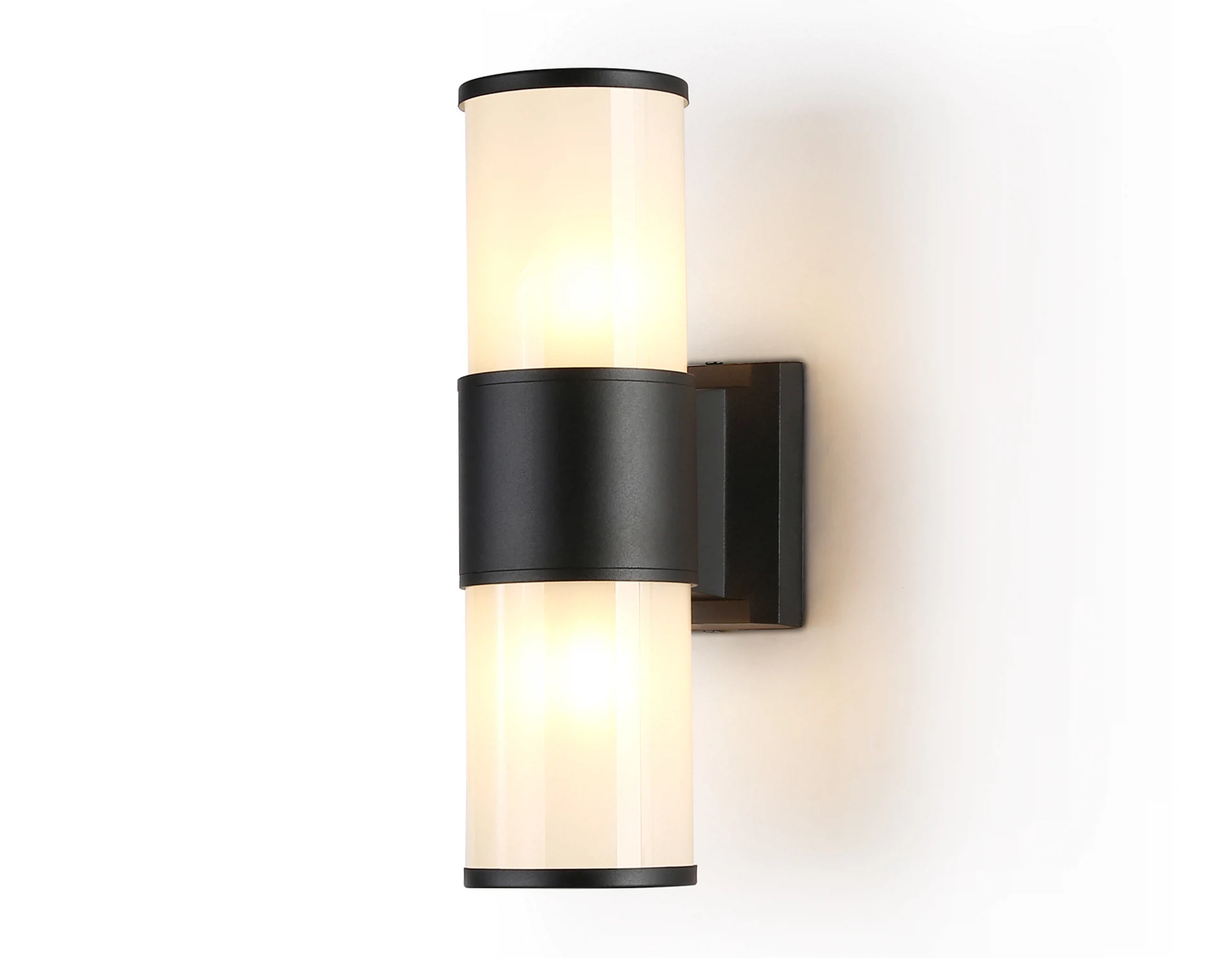 Изображение товара Светильник уличный настенный архитектурный ST2455 AMBRELLA LIGHT черный/белый матовый IP54 E27 max 40W 300*90*155 Изображение товара Светильник уличный настенный архитектурный ST2455 AMBRELLA LIGHT черный/белый матовый IP54 E27 max 40W 300*90*155