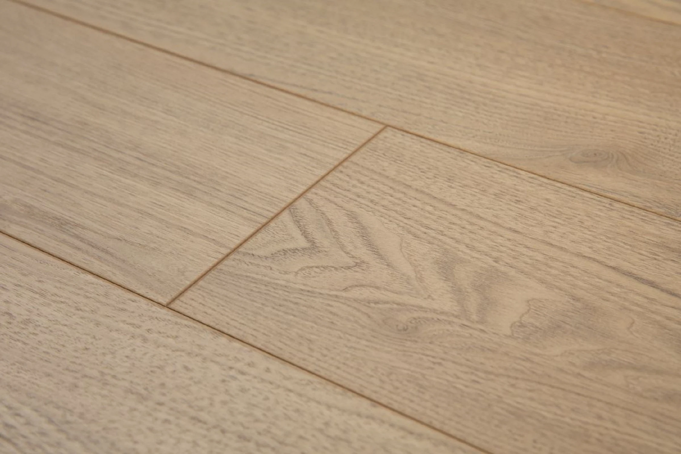 Изображение товара Ламинат Peli Loft Сэнди Каштан LF 705 32 кл влагостойкий