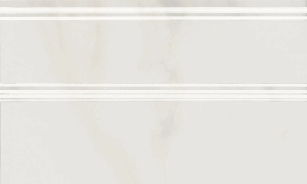Изображение товара Плинтус Гран Пале белый глянцевый 25x15x1,5 Kerama Marazzi арт. FMB009