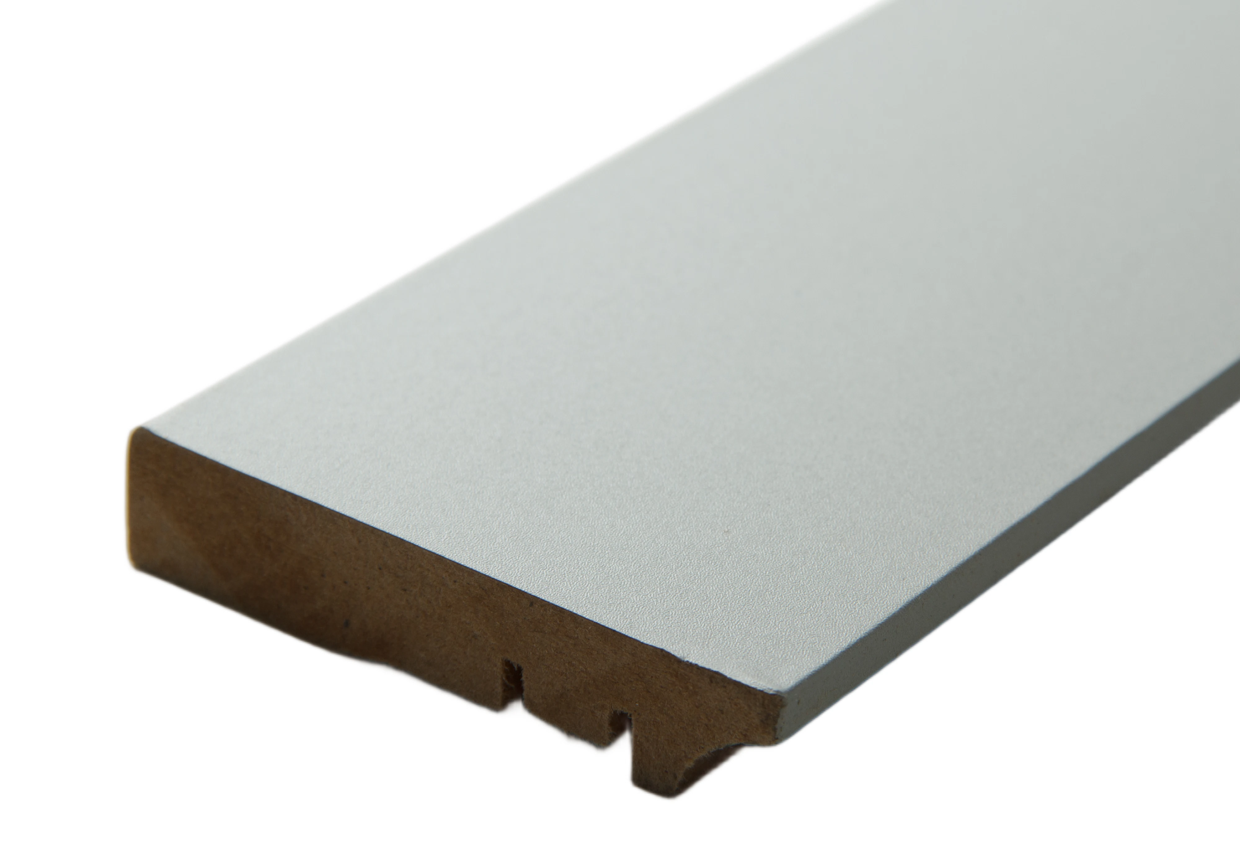 Изображение товара Плинтус МДФ ВОЛШЕБНАЯ ПАЛОЧКА ГАРДЕН 81мм 2,4м 143 Веллюто Ферро