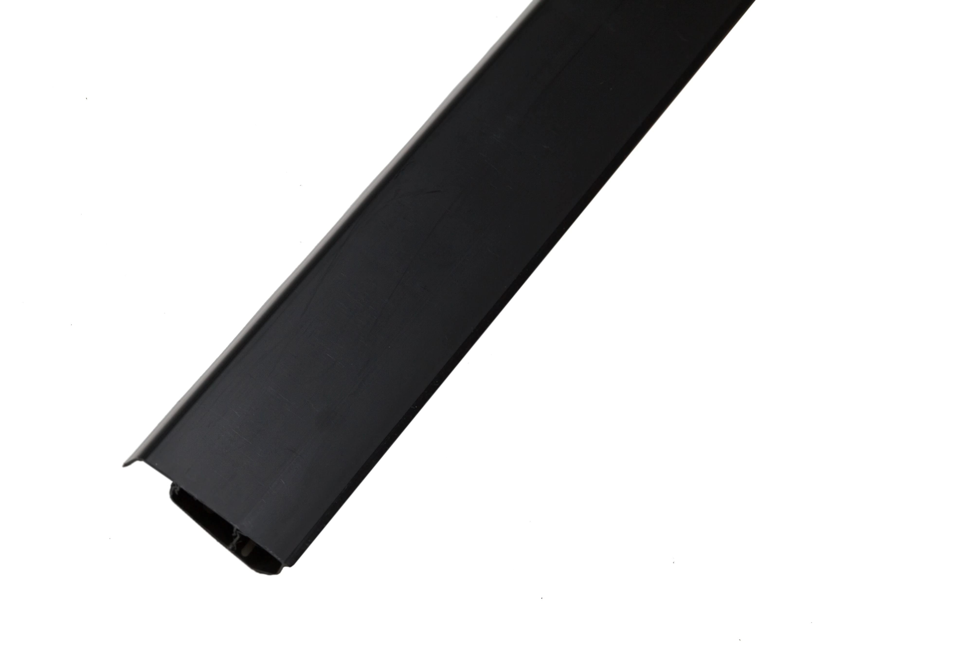 Изображение товара Волшебная Палочка Home ПВХ плинтус 70мм 2,2м влагостойкий для неровных стен