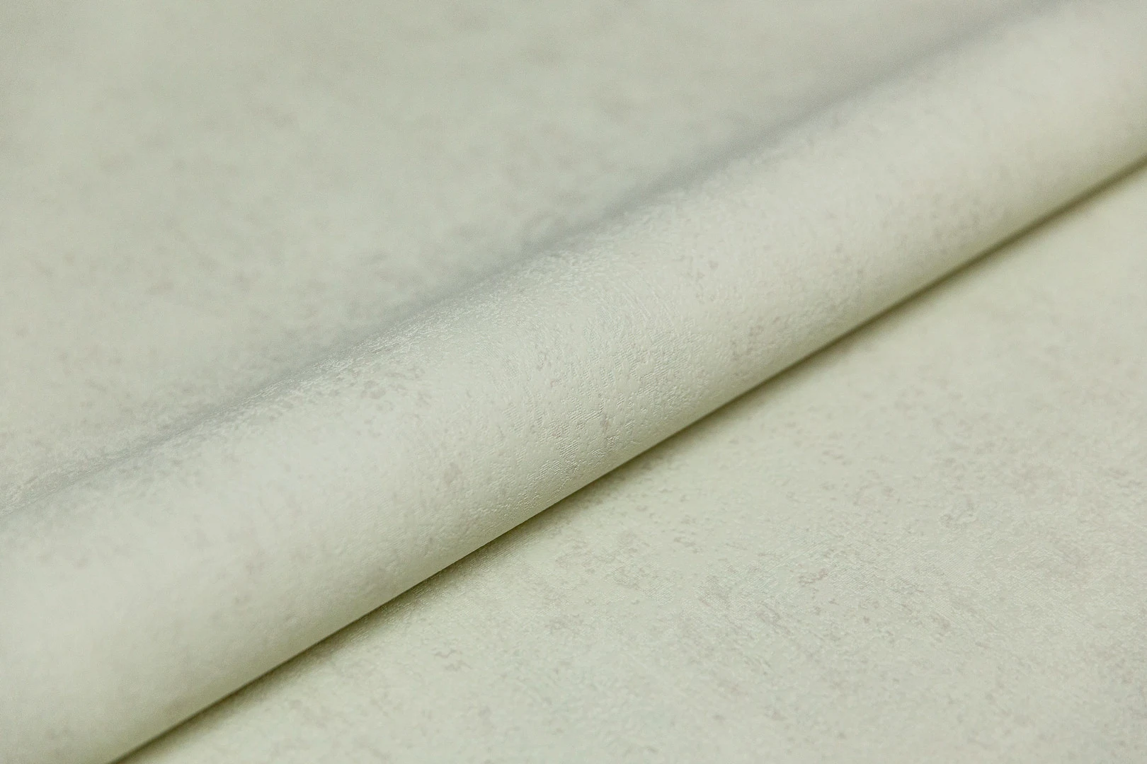 Изображение товара Обои виниловые Kerama Marazzi Дамаск база зелёные 10 м полностью покрытие