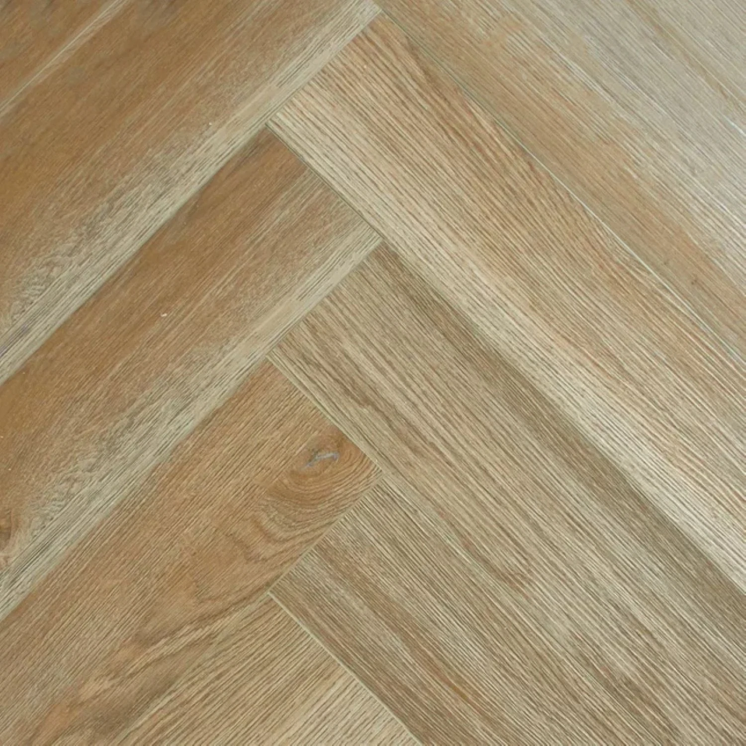 Изображение товара ПВХ плитка Royce Soft RS079 Plano - стильный и экологичный выбор