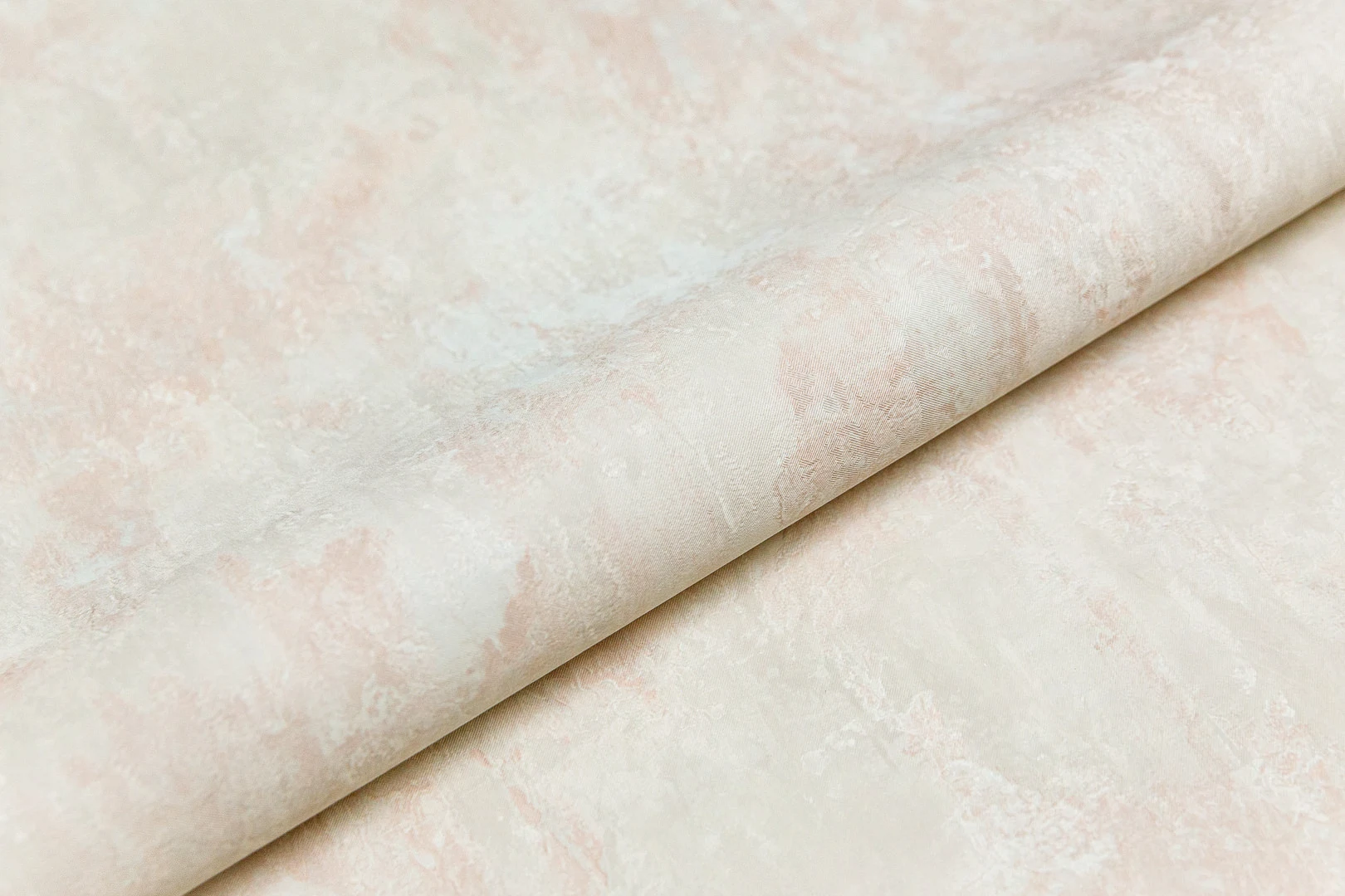 Изображение товара Обои виниловые Kerama Marazzi  Венето база универсальная 3, бежевый, арт. KM8011