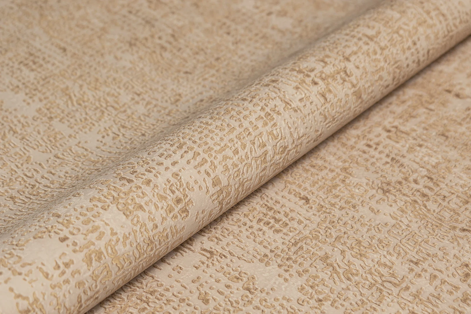 Изображение товара Обои виниловые Kerama Marazzi Трофи мотив бежевые 10 м для гостиной