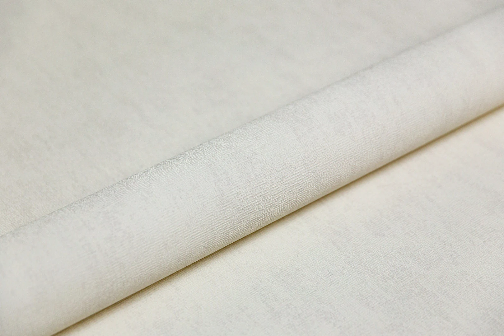 Изображение товара Обои виниловые Kerama Marazzi Отражение база бежевый светлый 10 м