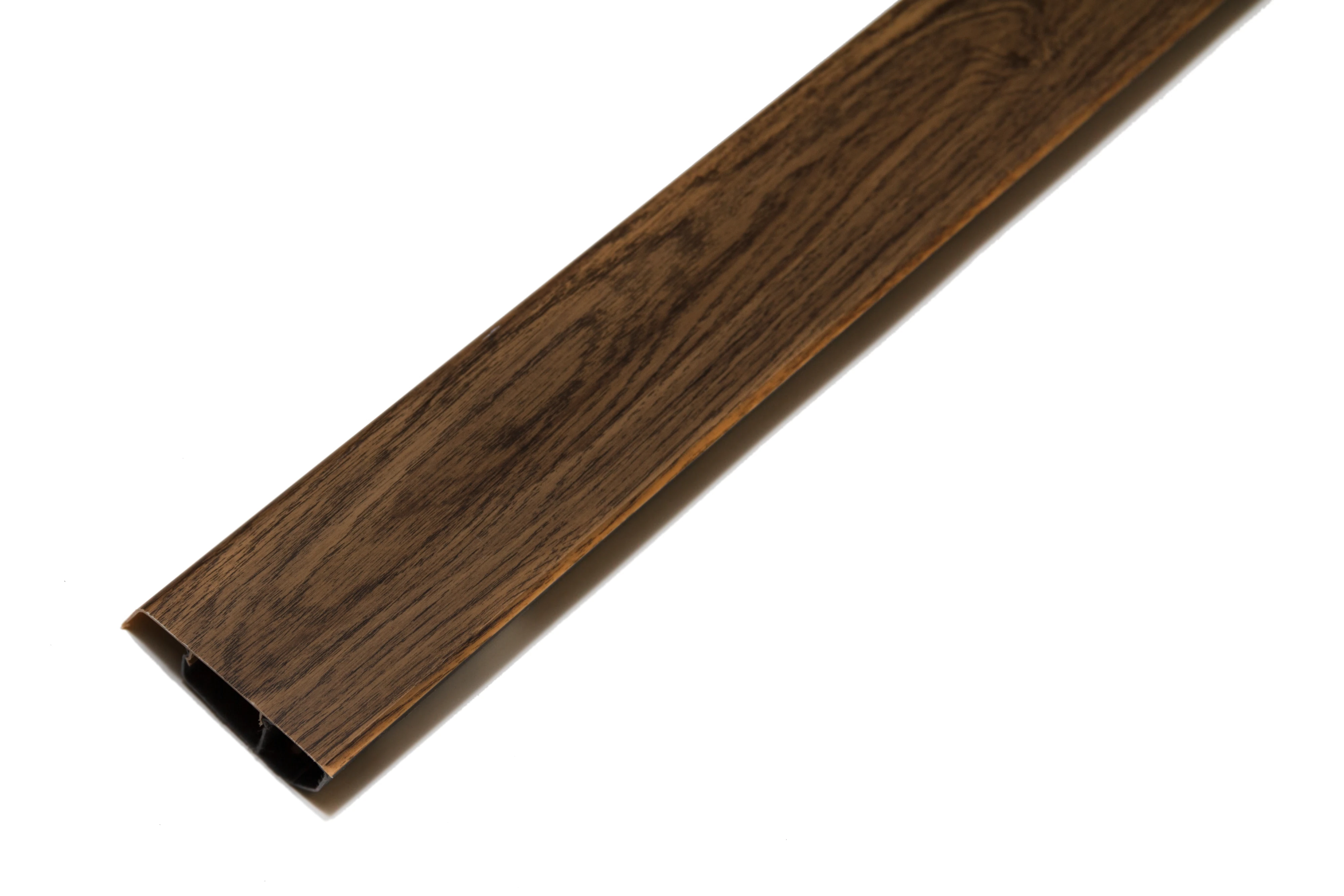 Изображение товара ПВХ плинтус Волшебная Палочка Home 70 мм 2,2 м для неровных стен и пола