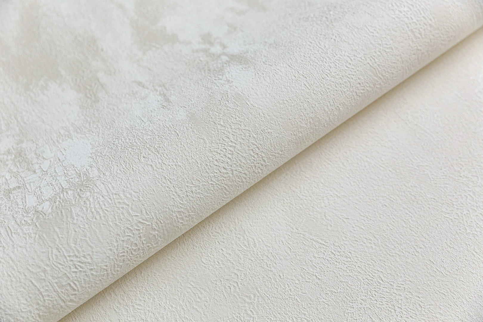 Изображение товара Обои виниловые Kerama Marazzi  Впечатление база, белый, арт. KM6605