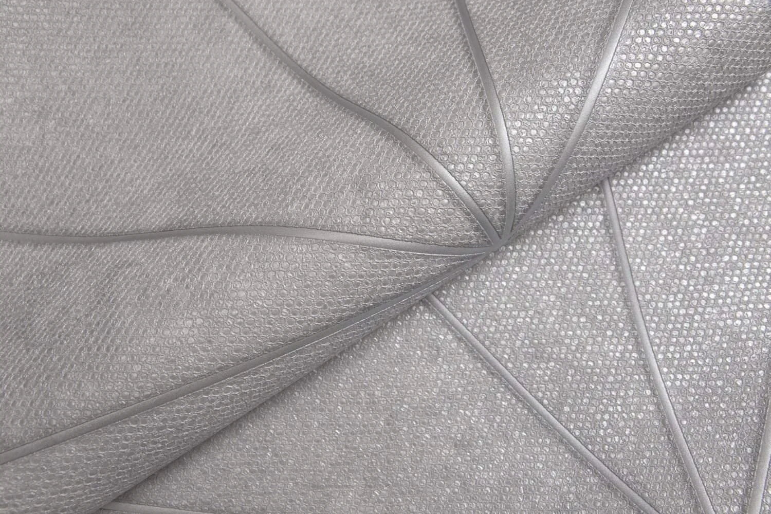 Изображение товара Обои виниловые Kerama Marazzi Кутюр серый 1,06м x 10,05м эффект объема