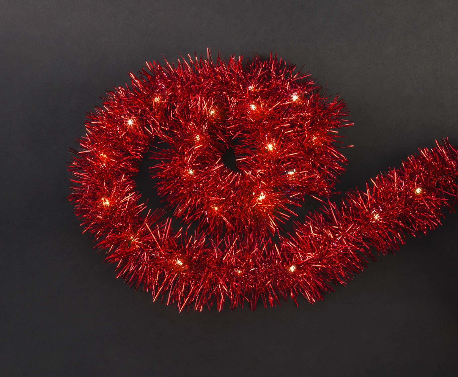 Изображение товара Гирлянда Navigator 95 064 красная на батарейках теплый свет 2 м