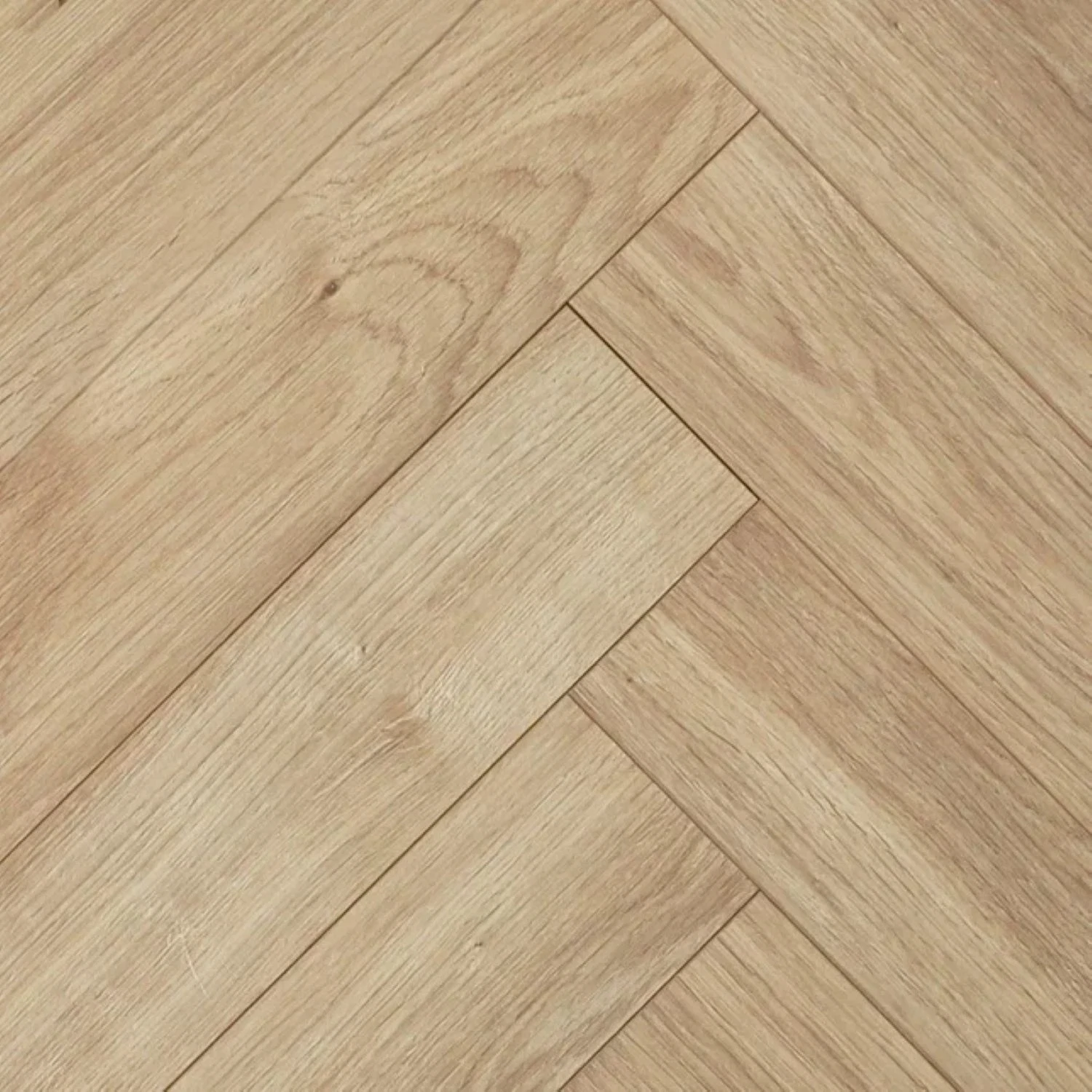 Изображение товара Ламинат Royce Claire RС122 Милана 33 класс - высокая прочность и влагостойкость