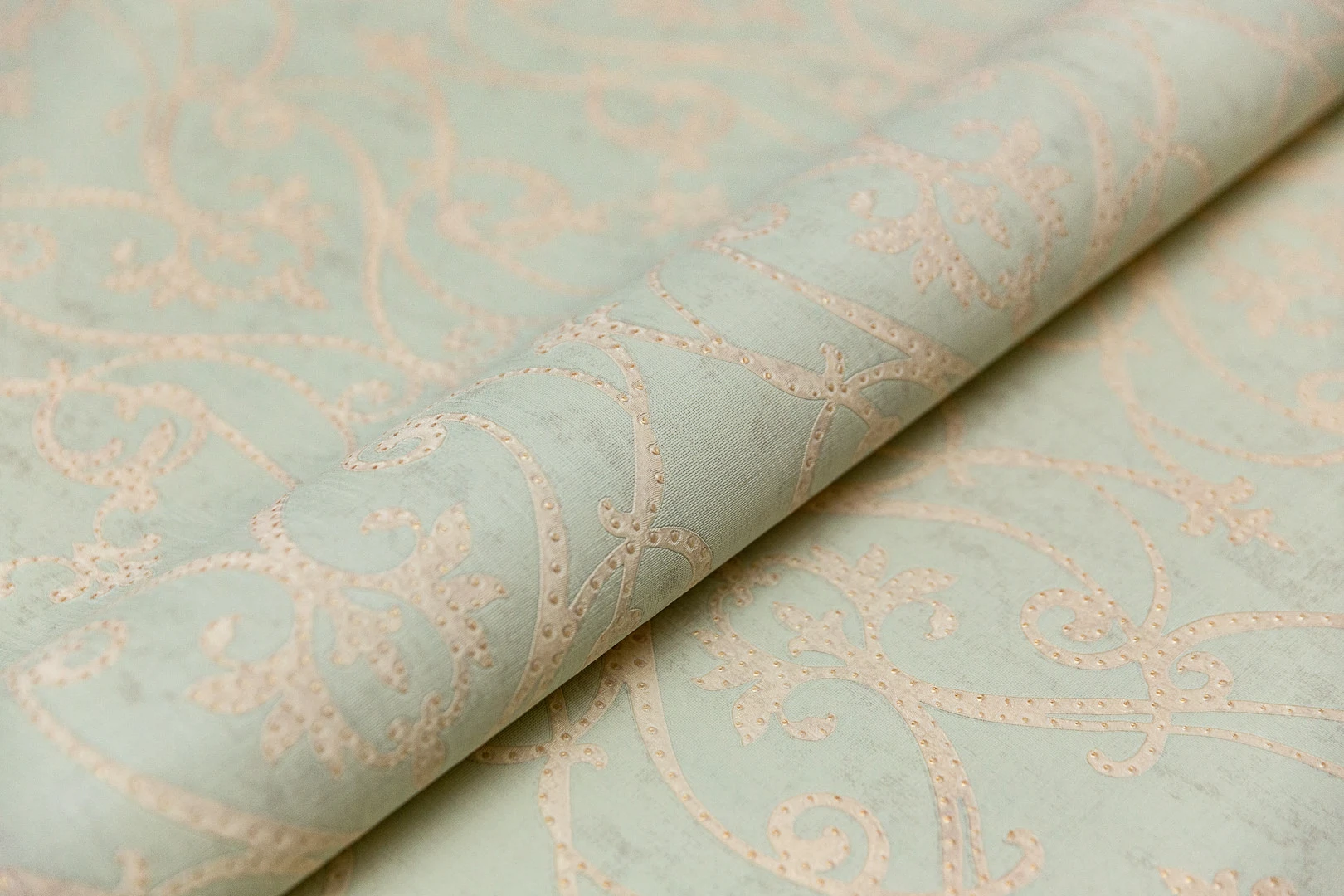 Изображение товара Обои виниловые Kerama Marazzi Дамаск зеленые арт. KM8105