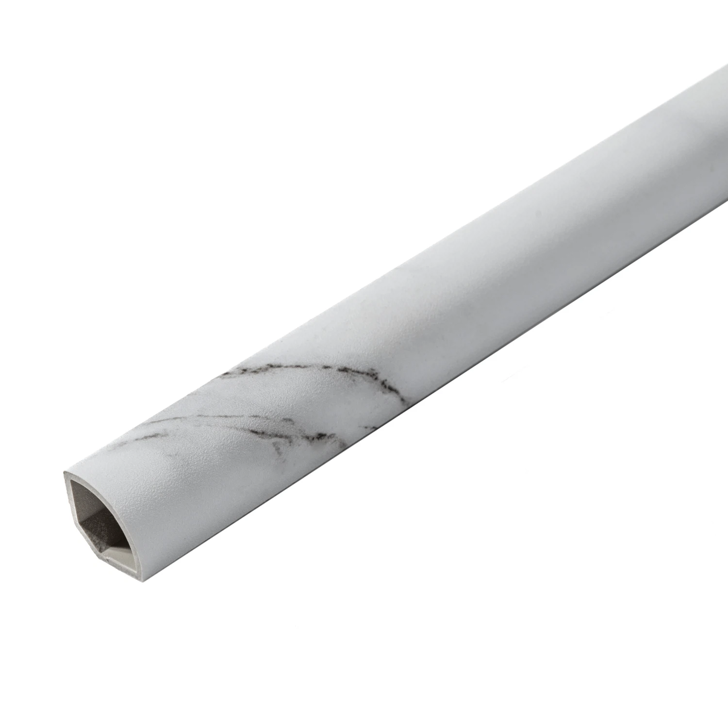 Изображение товара Напольный (потолочный) округлый плинтус, 2400х28х15 мм, мрамор Миконос