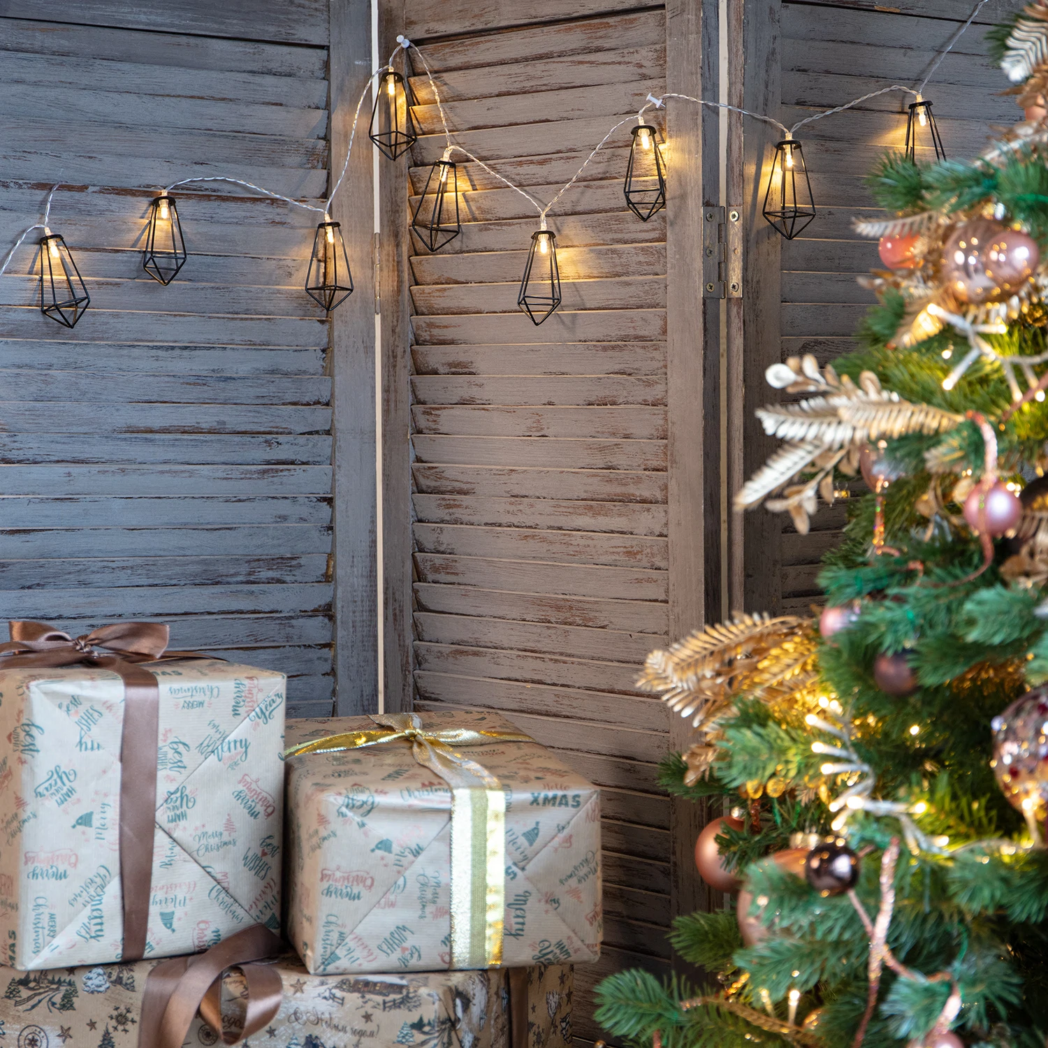 Изображение товара Гирлянда светодиодная Кристаллы черные 10 LED, 1,5 м,2 х АА (батарейки не в комплекте) NEON-NIGHT