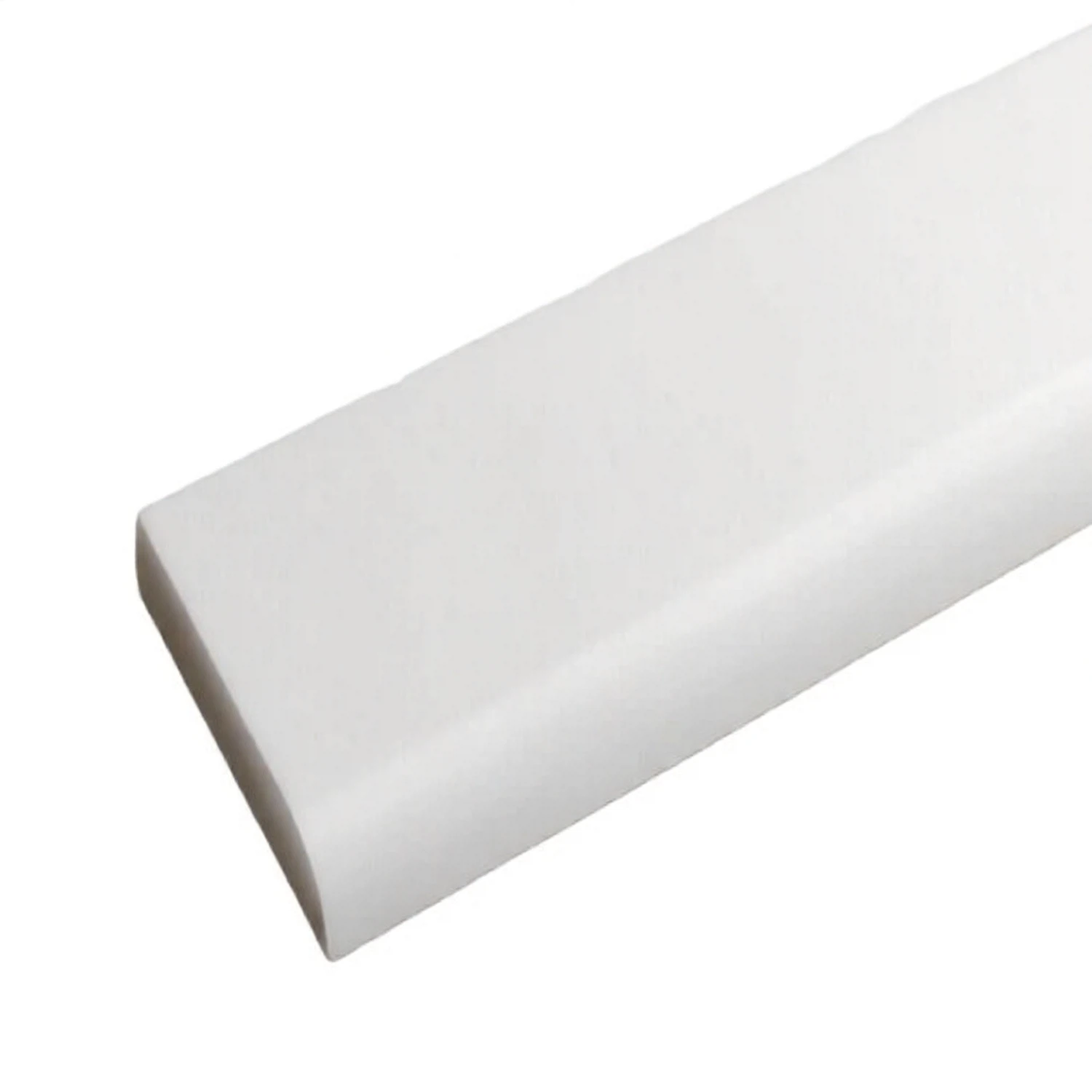 Изображение товара Акриловый бордюр 12х60х1800 мм для ванной комнаты, защитный и декоративный