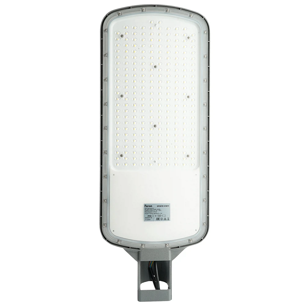 Изображение товара Уличный светодиодный консольный светильник Feron SP3070 200W IP66 Изображение товара Уличный светодиодный консольный светильник Feron SP3070 200W IP66