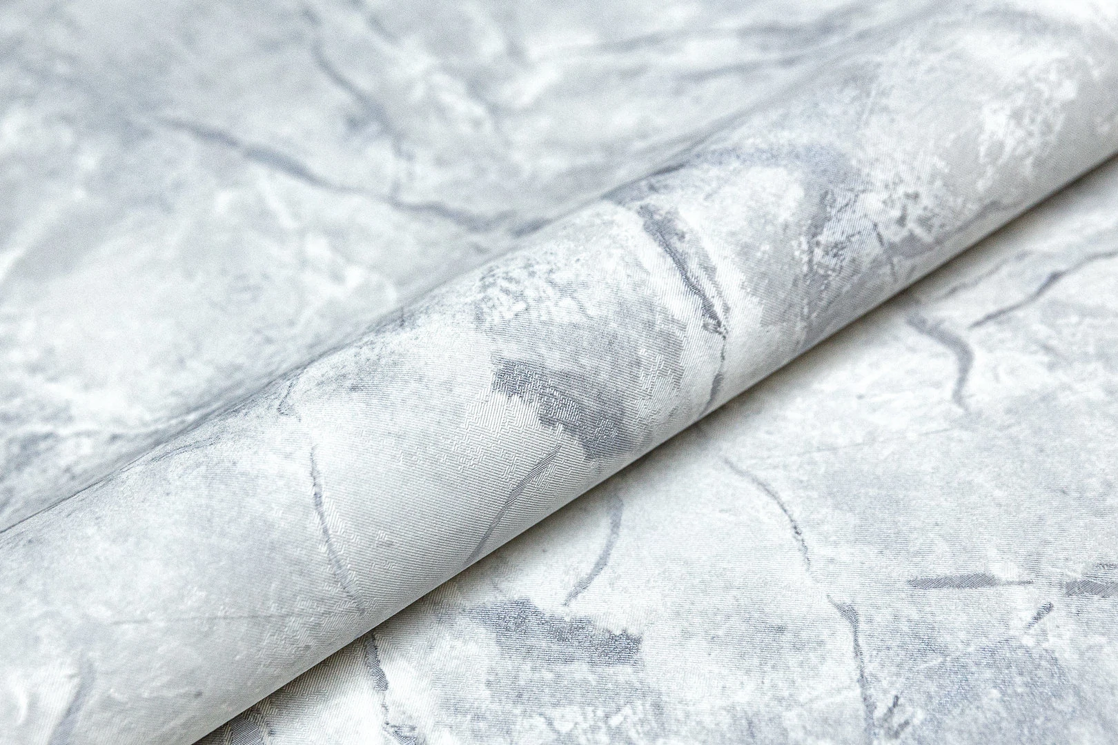 Изображение товара Обои виниловые Kerama Marazzi Венето база универсальная серые 10 м