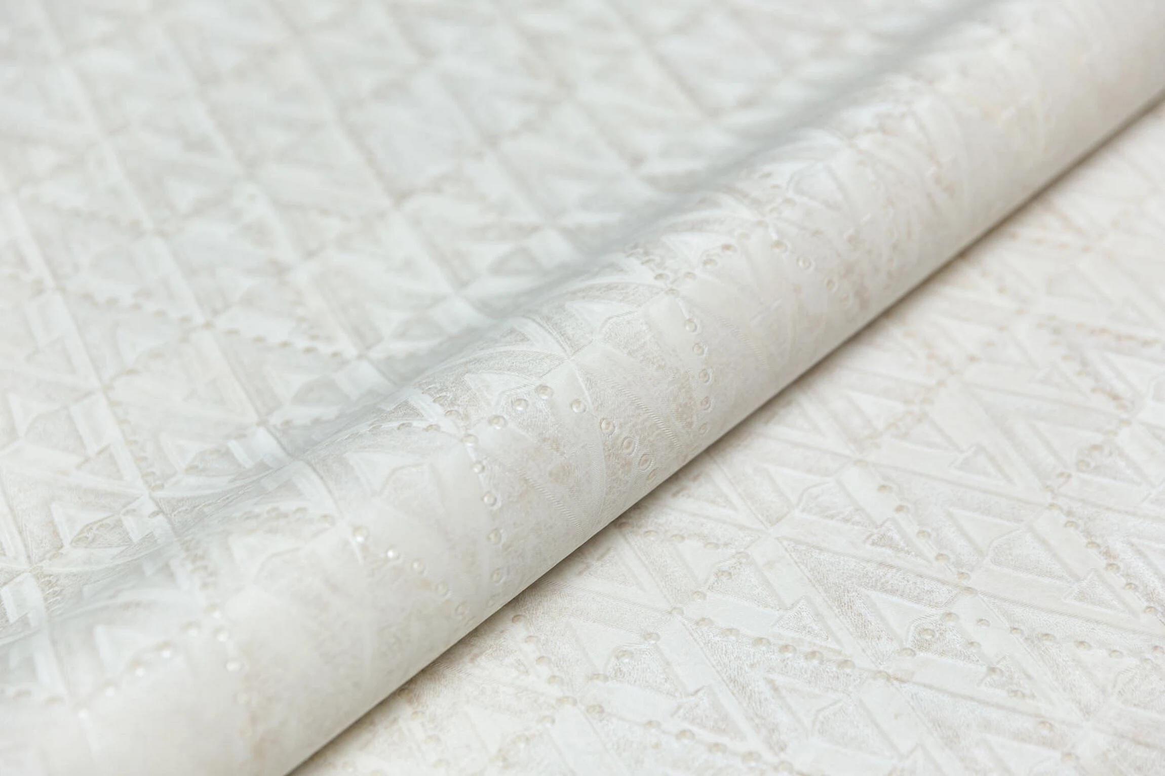 Изображение товара Обои виниловые Kerama Marazzi Коллаж белый, геометрический рисунок, тиснение